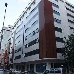 Otel Izan, İzmir